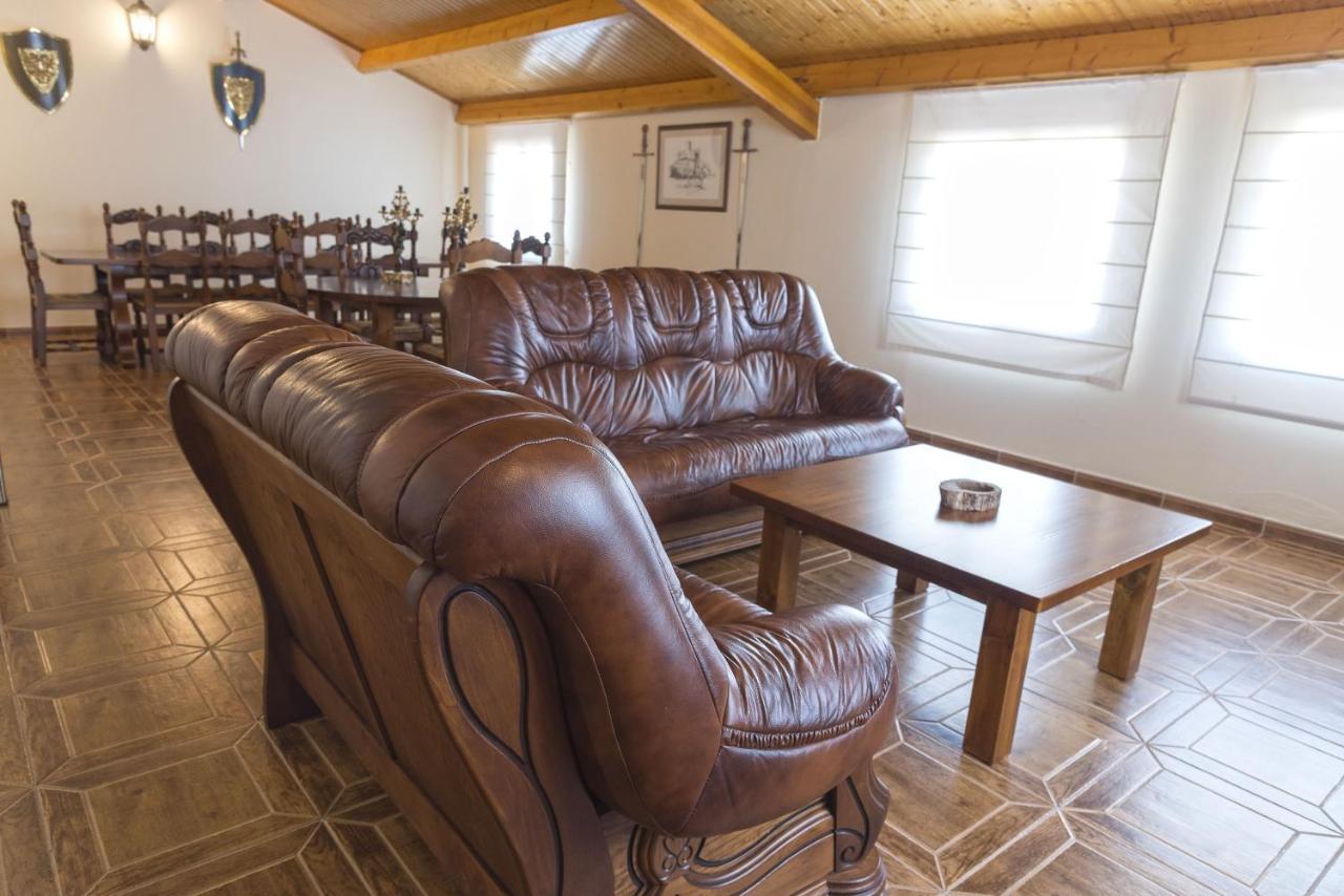 Hotel-Restaurante La Sima Castillo de Garcimuñoz Exteriör bild