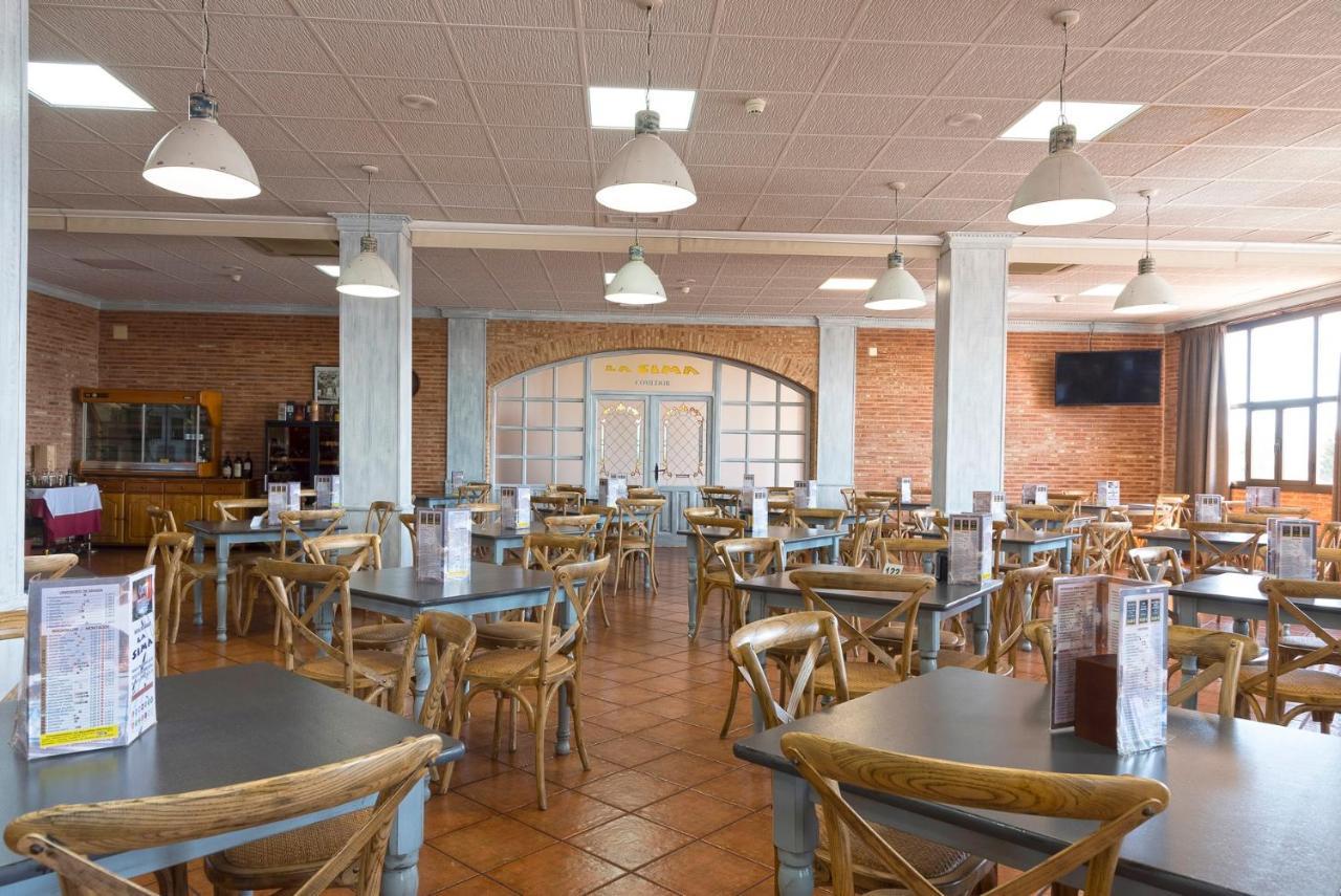 Hotel-Restaurante La Sima Castillo de Garcimuñoz Exteriör bild